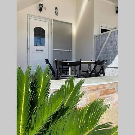 Panos Rooms Modern 3-Bedroom Apartment Ándros Екстериор снимка