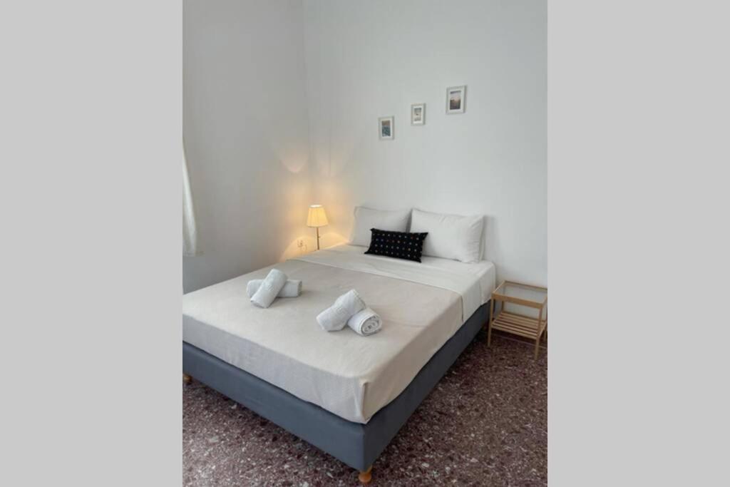 Panos Rooms Modern 3-Bedroom Apartment Ándros Екстериор снимка